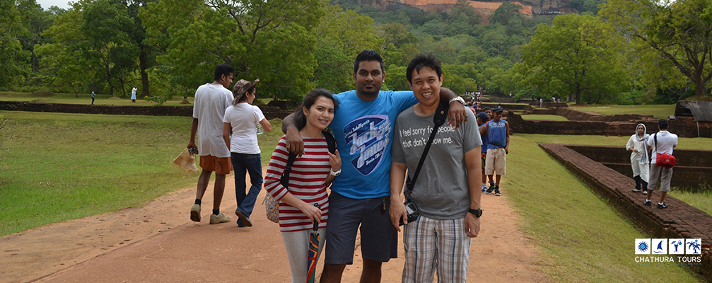 Chathura Tours